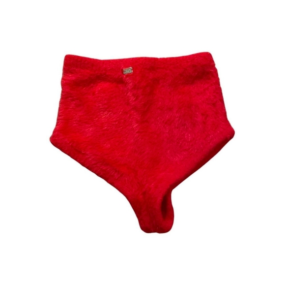 FURRY RED BOTTOMS - Picture 1 of 10